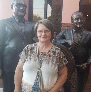 Meet your Posher, Cathy